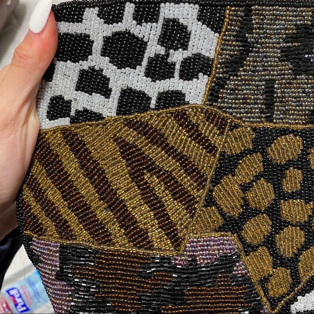Beautiful Beaded Purse✨ - Picture 3 of 6